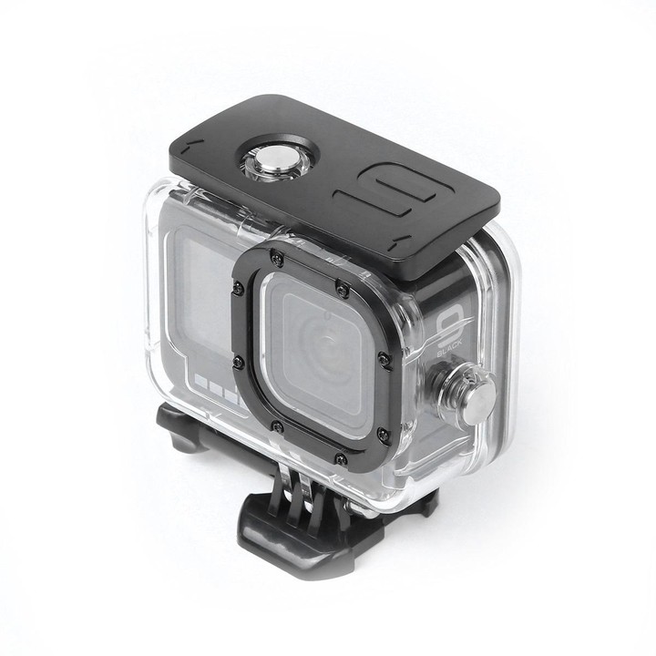 Shockproof Dustproof Housing Protective Case with Charging Hole & Buckle Basic Mount & Screw For GoPro HERO10 Black / HERO9 Blac