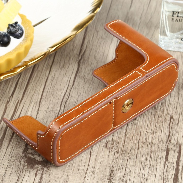 1/4 inch Thread PU Leather Camera Half Case Base for FUJIFILM XE4 (Brown)