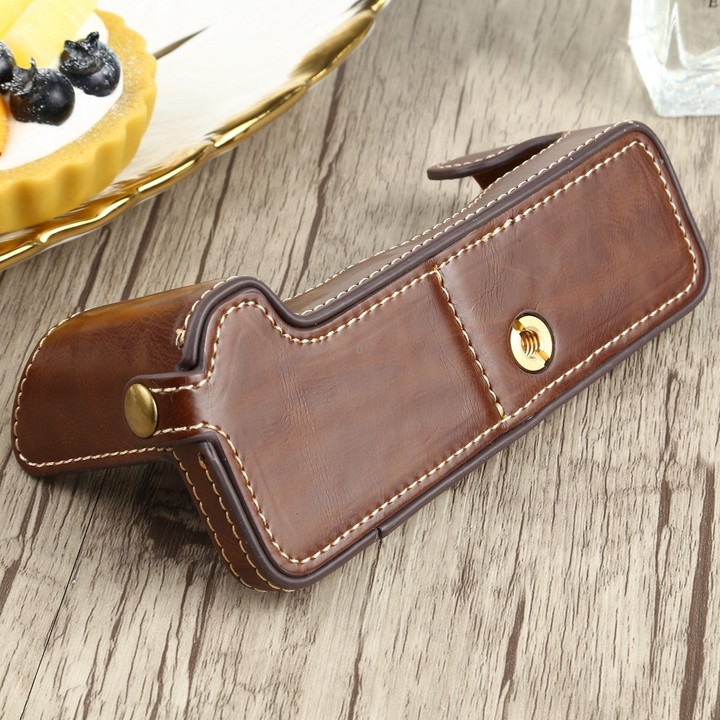 1/4 inch Thread PU Leather Camera Half Case Base for FUJIFILM X-T4 (Coffee)