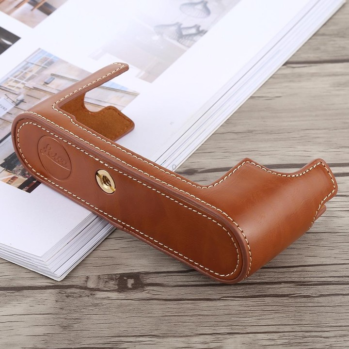 1/4 inch Thread PU Leather Camera Half Case Base for Leica M10 (Brown)
