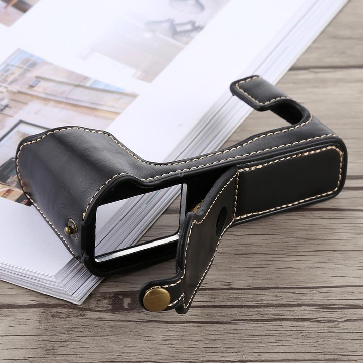 1/4 inch Thread PU Leather Camera Half Case Base for FUJIFILM X-T10 / X-T20 (Black)