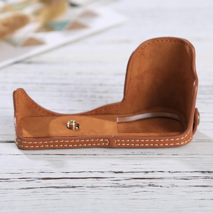 1/4 inch Thread PU Leather Camera Half Case Base for Sony ILCE-5100 / A5100(Brown)