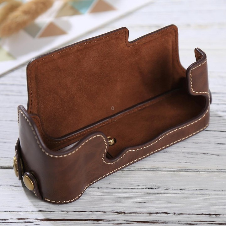 1/4 inch Thread PU Leather Camera Half Case Base for FUJIFILM X-E3(Coffee)