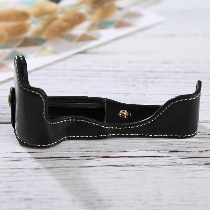 1/4 inch Thread PU Leather Camera Half Case Base for Canon EOS M3(Black)