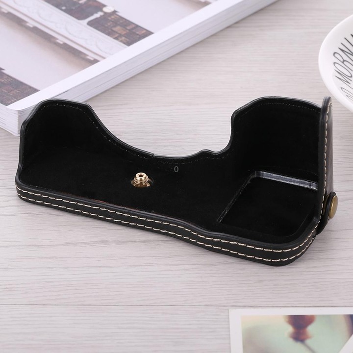 1/4 inch Thread PU Leather Camera Half Case Base for Sony ILCE-A9 / A9 / A7RIII(Black)
