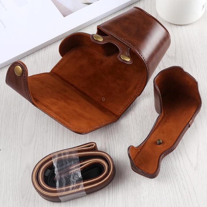 Full Body Camera PU Leather Case Bag with Strap for Sony A6400 / ILCE-A6400 (Coffee)