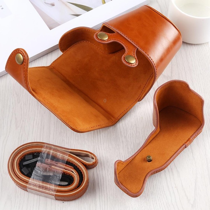 Full Body Camera PU Leather Case Bag with Strap for Sony A6400 / ILCE-A6400 (Brown)