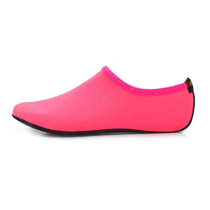 3mm Non-slip Rubber Embossing Texture Sole Solid Color Diving Shoes and Socks, One Pair, Size:M (Pink)