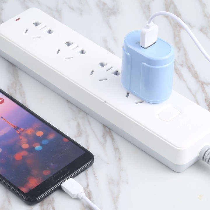 13-3 QC3.0 Single USB Interface Macarons Travel Charger, US Plug(Green)