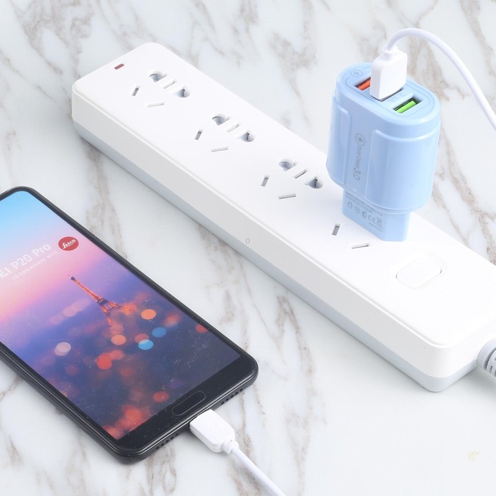 13-222 QC3.0 USB + 2.1A Dual USB Ports Macarons Travel Charger, EU Plug(Yellow)
