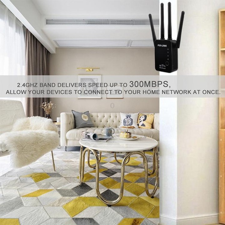 Wireless Smart WiFi Router Repeater with 4 WiFi Antennas, Plug Specification:UK Plug(Black)