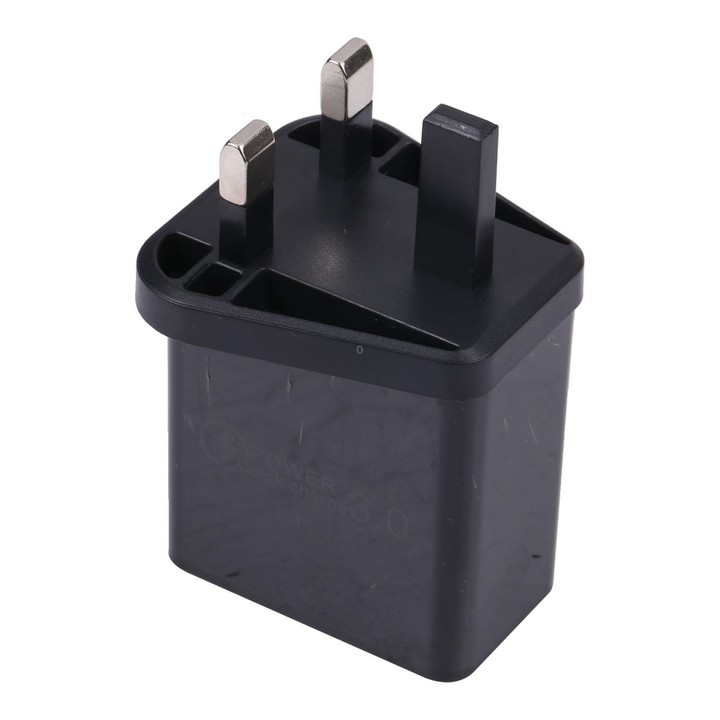 AR-2025 4 in 1 QC3.0 PD20W 3xUSB + USB-C / Type-C Wall Travel Charger, UK Plug(Black)