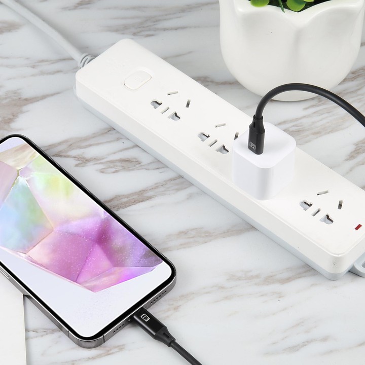 20W PD USB-C/Type-C Interface Fast Charging Charger, Specification: US Plug(White)