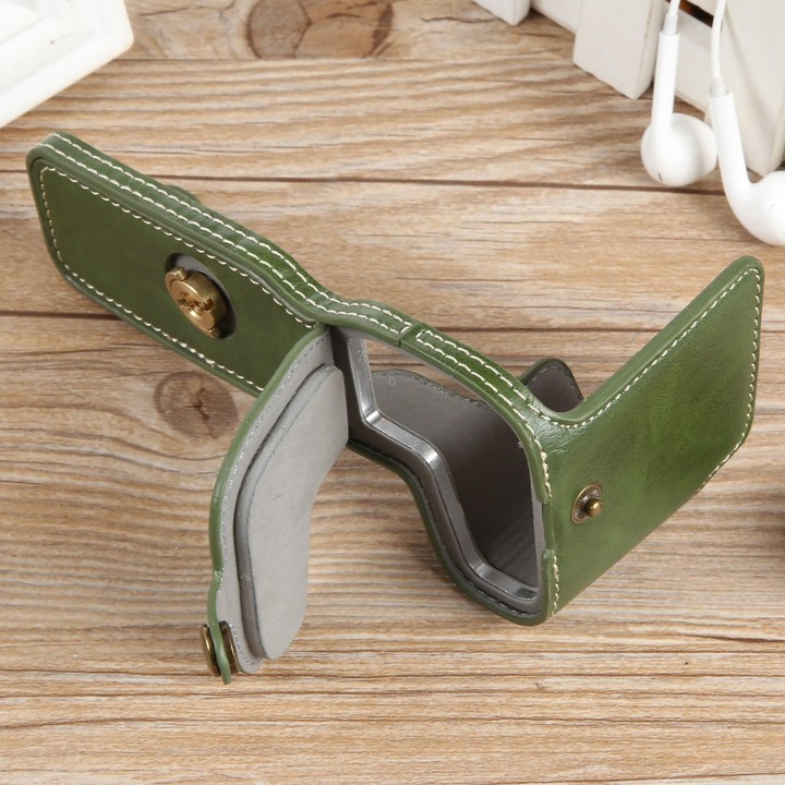 For Canon EOS R8 1/4 inch Thread PU Leather Camera Half Case Base(Green)