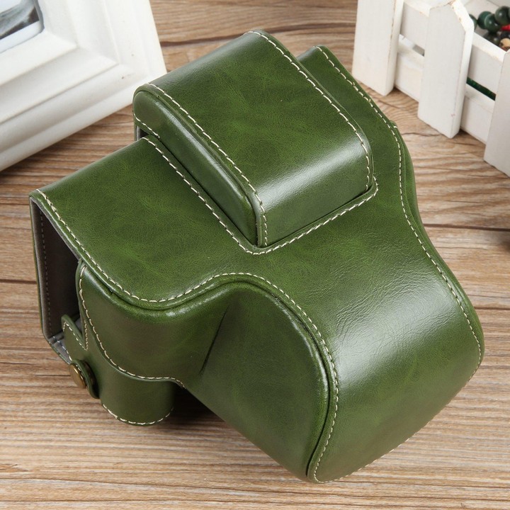 For Canon EOS R50 Full Body Magnetic Leather Camera Case Bag with Strap, Deluxe Edition(Green)