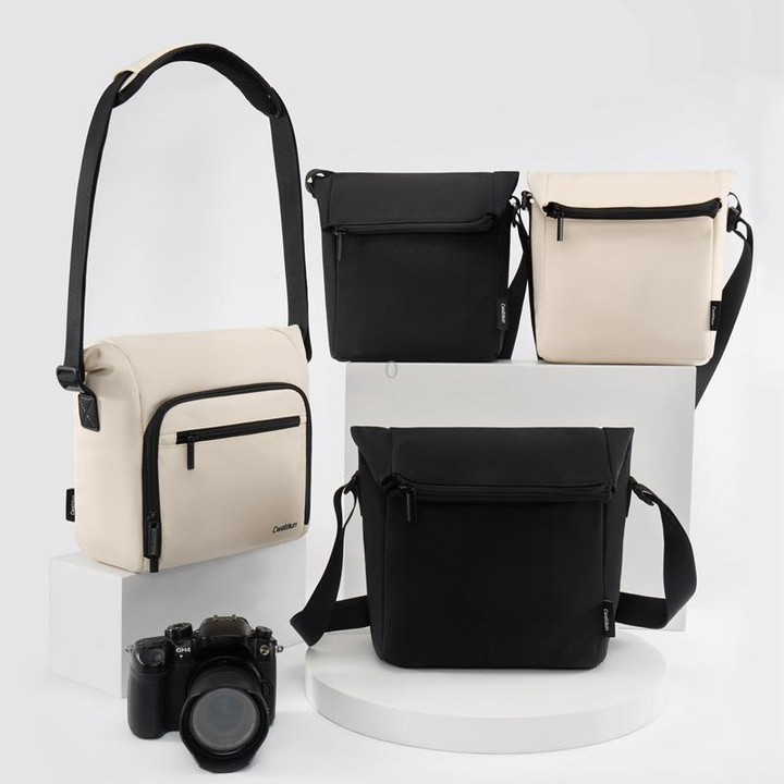 Cwatcun D103 Crossbody Camera Bag Photography Lens Shoulder Bag, Size:22.5 x 19.5 x 8cm(Beige)