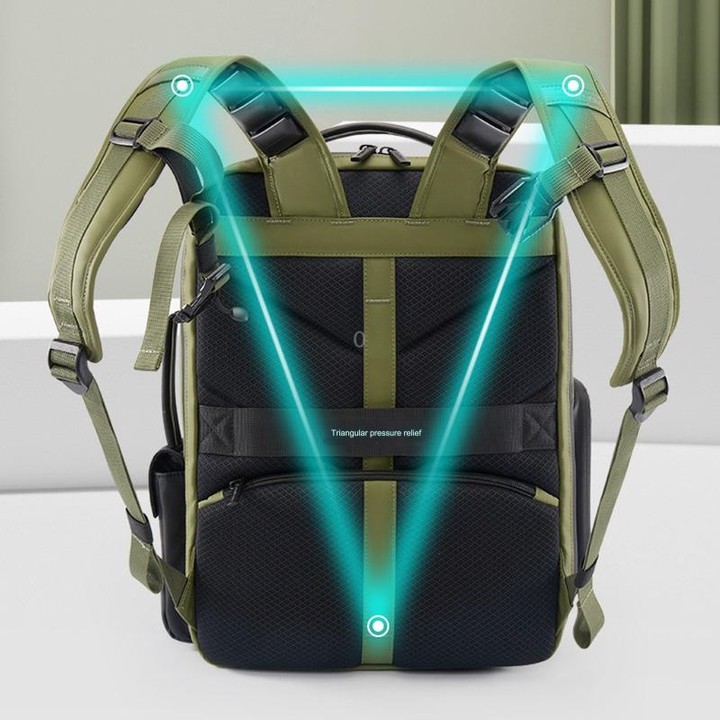 Cwatcun D117 Large Capacity Photography Backpack Shoulders Laptop Camera Bag, Size:43.3 x 33 x 13cm(Army Green)