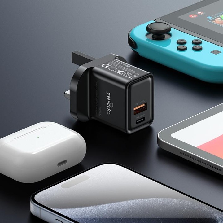 Yesido YC83 PD 30W USB-C/Type-C+USB Interface GaN Fast Charging Charger(UK Plug)