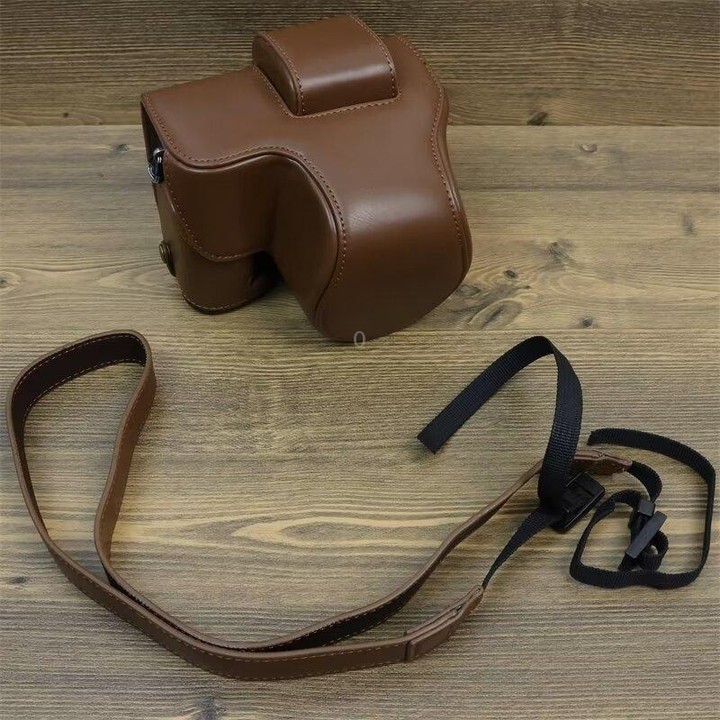 For FUJIFILM X-S20 Full Body Leather Camera Case Bag with Strap(Coffee)