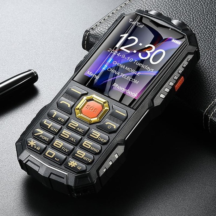 Q7+ 4G Elder Keypad Rugged Phone, 1.77 inch, 16800mAh, 21 Keys, SOS, FM, Network: 4G, Dual SIM(Black)