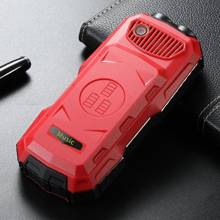 Q7+ 4G Elder Keypad Rugged Phone, 1.77 inch, 16800mAh, 21 Keys, SOS, FM, Network: 4G, Dual SIM(Red)