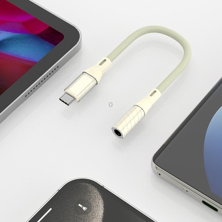 09U-JT Type-C to 3.5mm Earphone Audio Adapter(Apricot)