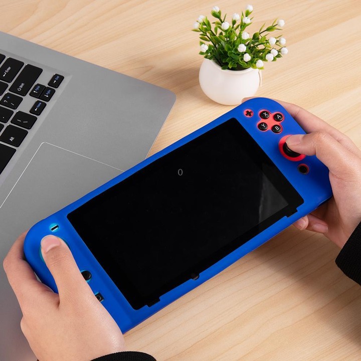 For Nintendo Switch Game Console Solid Color Silicone Full Protective Case(Red)