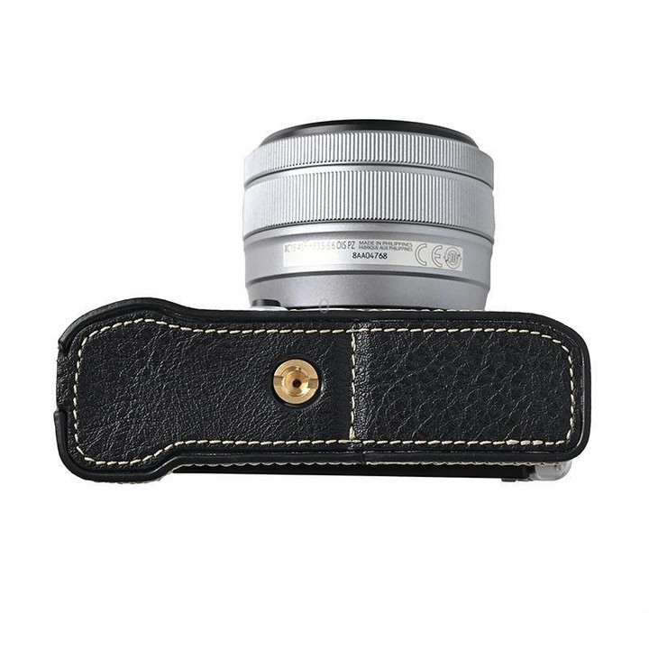 For FUJIFILM X-M5 Litchi Texture PU Leather Camera Half Case Base(Black)