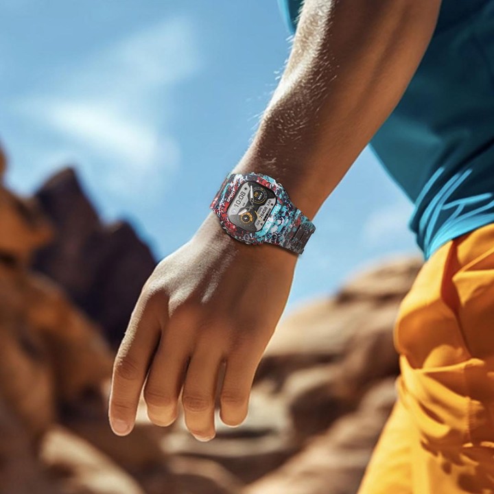 LC31 1.75 inch TFT Full Touch Screen Bluetooth Call Outdoor Sports Smart Watch with Flashlight(Purple)