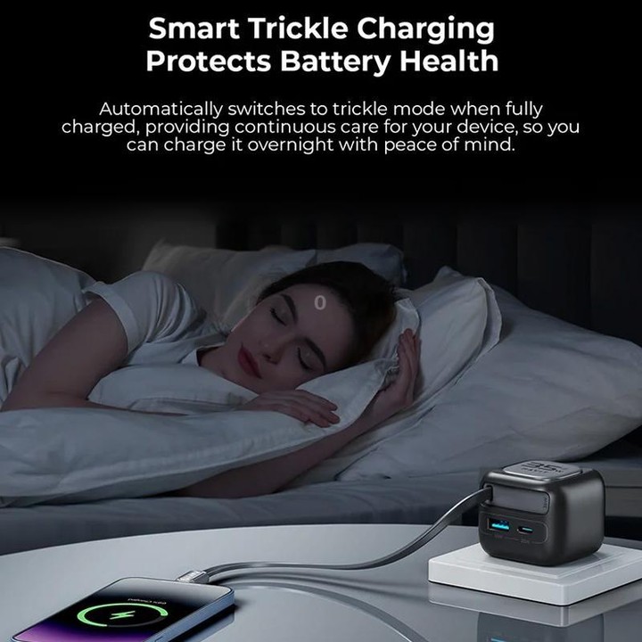 Havit UC250 35W 3 in 1 GaN Travel Charger with Type-C Retractable Cable, Plug:UK Plug(Black)