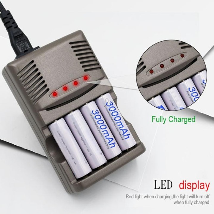 DC 100-240V 4 Slot Battery Charger for AA & AAA & 9V Ni-MH Battery, US Plug