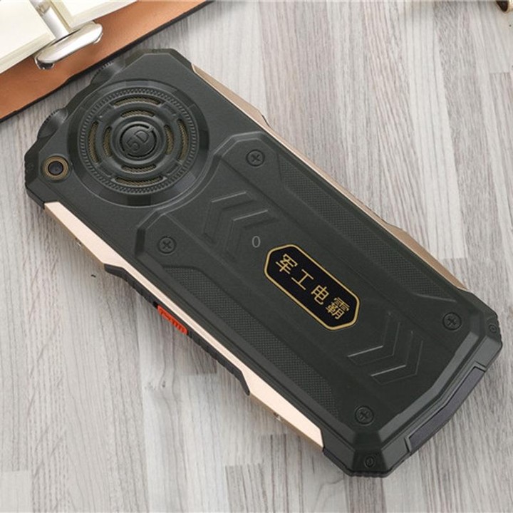 K1 Triple Proofing Elder Phone, Waterproof Shockproof Dustproof, 4800mAh Battery, 2.4 inch, 21 Keys, Bluetooth, LED Flashlight,