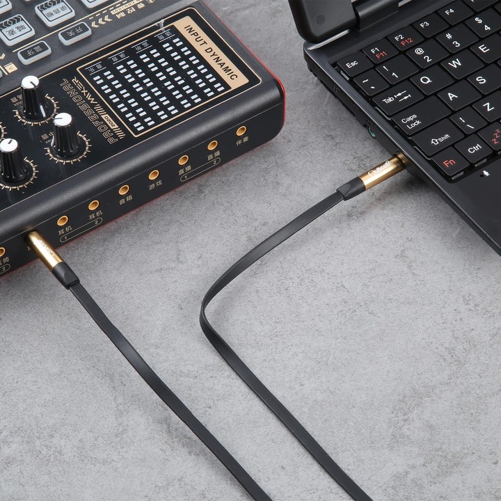 Quilcell 3.5mm Male to 3.5mm Male Audio Extension Cable, Length: 1m