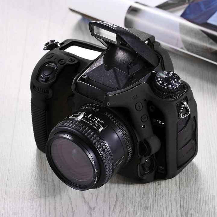 PULUZ Soft Silicone Protective Case for Nikon D750(Black)