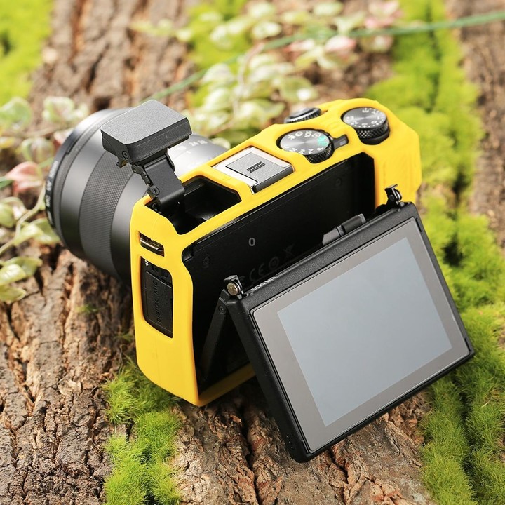 PULUZ Soft Silicone Protective Case for Canon EOS M3(Yellow)