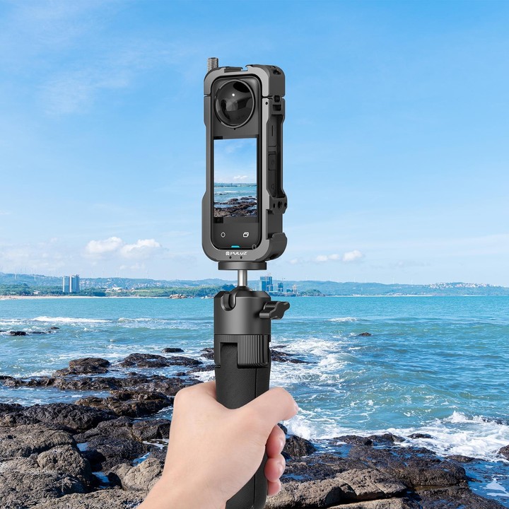 For Insta360 X4 PULUZ Metal Protective Cage Rig Housing Frame with Lens Cover (Black)