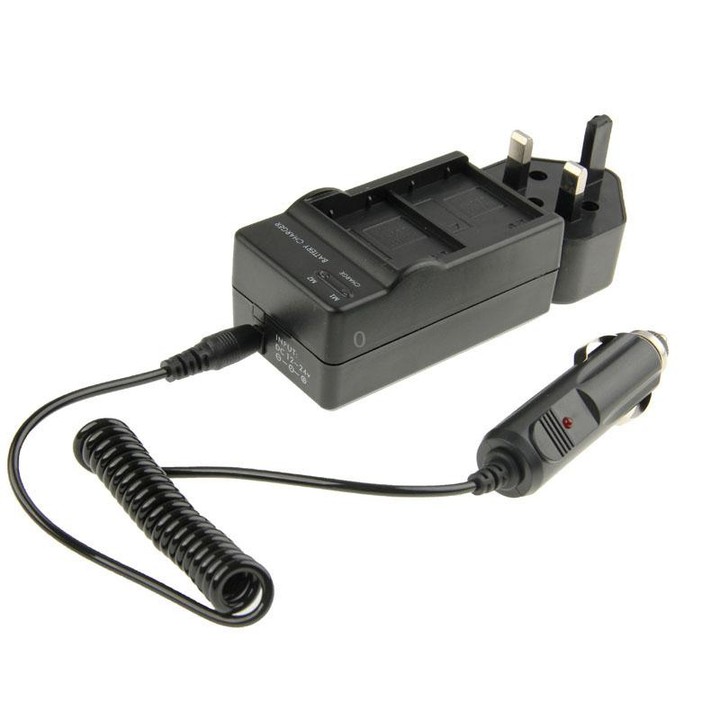 3 in 1 Digital Camera Dual Battery Car Charger for GoPro HERO3+ / 3 AHDBT-201 / AHDBT-301