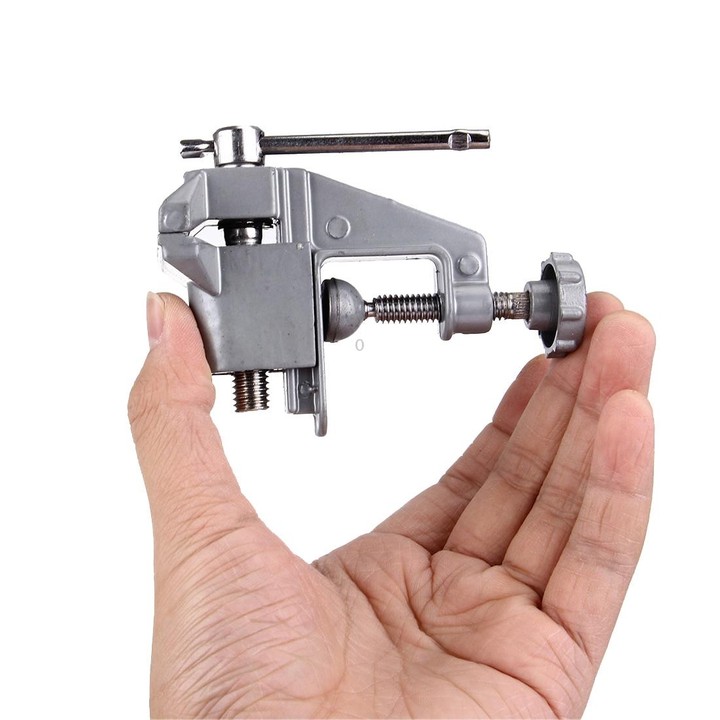 Bench Vice with Swivel Anvil (BD-QLM-8006)
