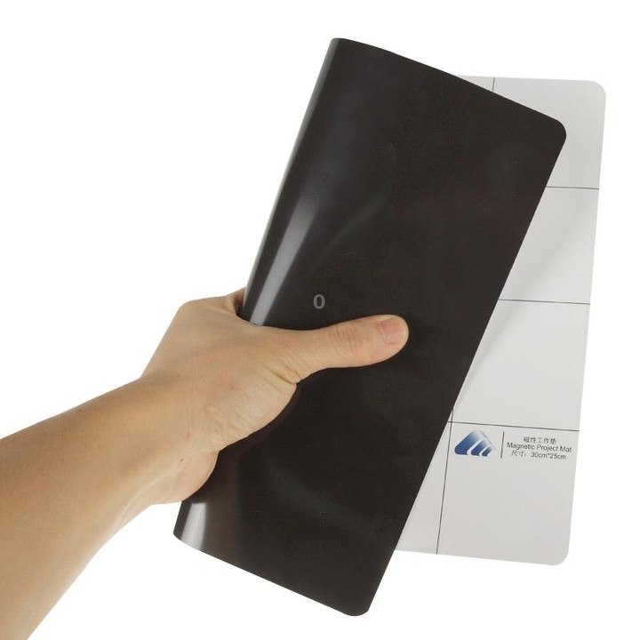 Magnetic Project Mat for iPhone / Samsung Repairing Tools, Size: 30cmx 25cm