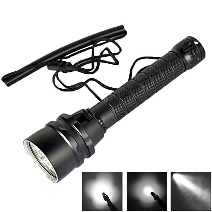 5 x LED White Light Diving Flashlight, 6800 LM, Diving Depth: 150m (Black)