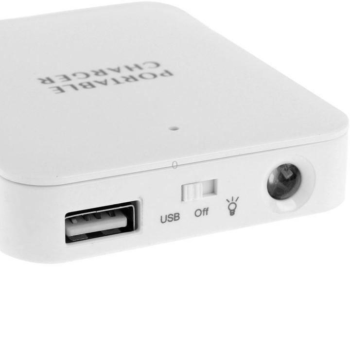 USB 2.0 4 x AA Batteries Box Portable Charger with Flashlight(White)