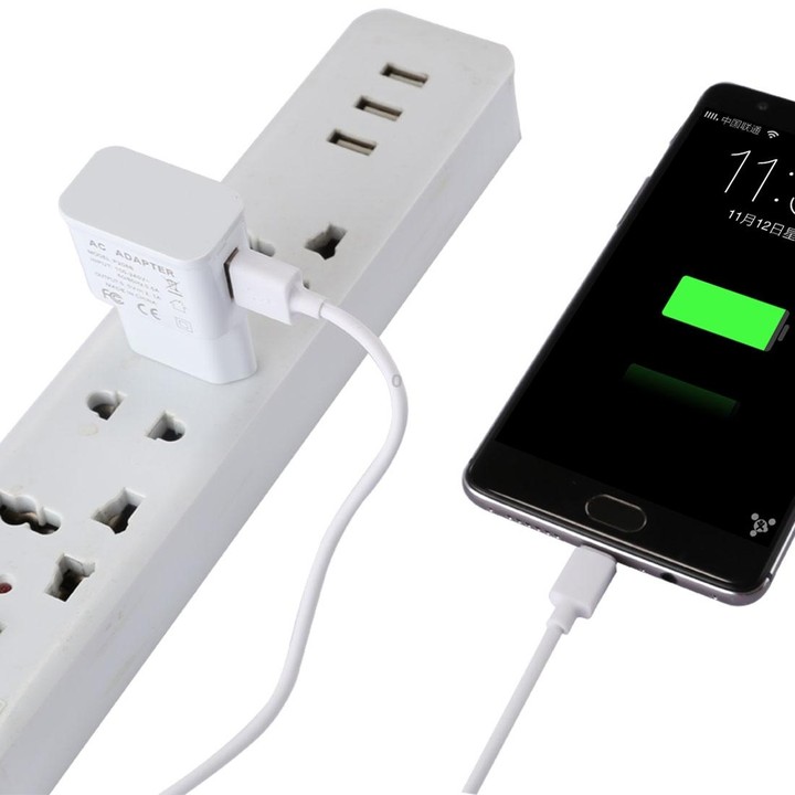 5V 2.1A Intelligent Identification USB Charger with 1m USB to USB-C / Type-C Charging Cable, EU Plug(White)