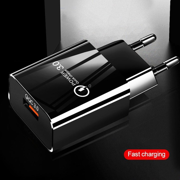 Mini QC3.0 USB 18W Mobile Phone Tablet Universal Fast Charger, EU Plug(Black)