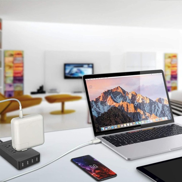 PD-87W 87W PD USB-C / Type-C Notebook Power Adapter for MacBook Pro 15 inch (A1706) / (A1707) / (A1708) / (A1719), Plug Size:UK