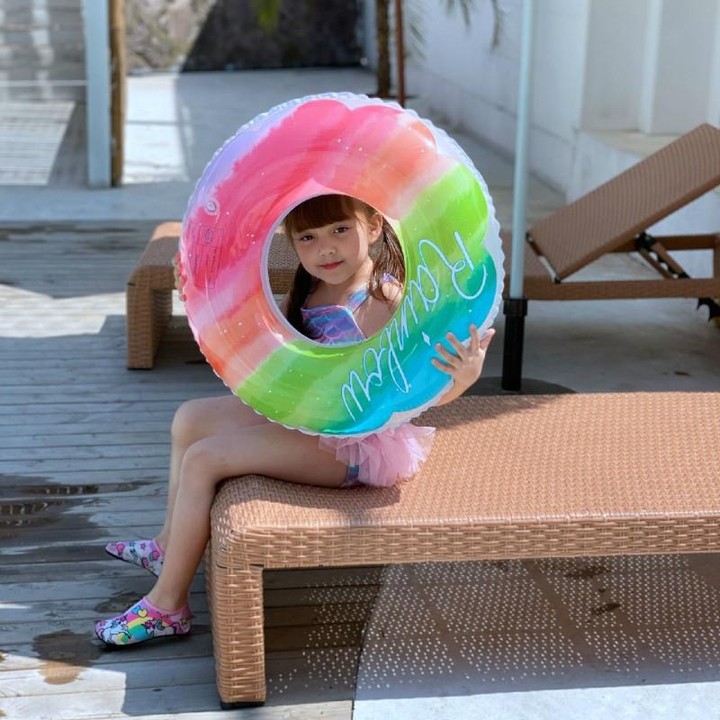 Gradient Color Rainbow Flowers Children Thickened PVC Swimming Ring, Size:80cm