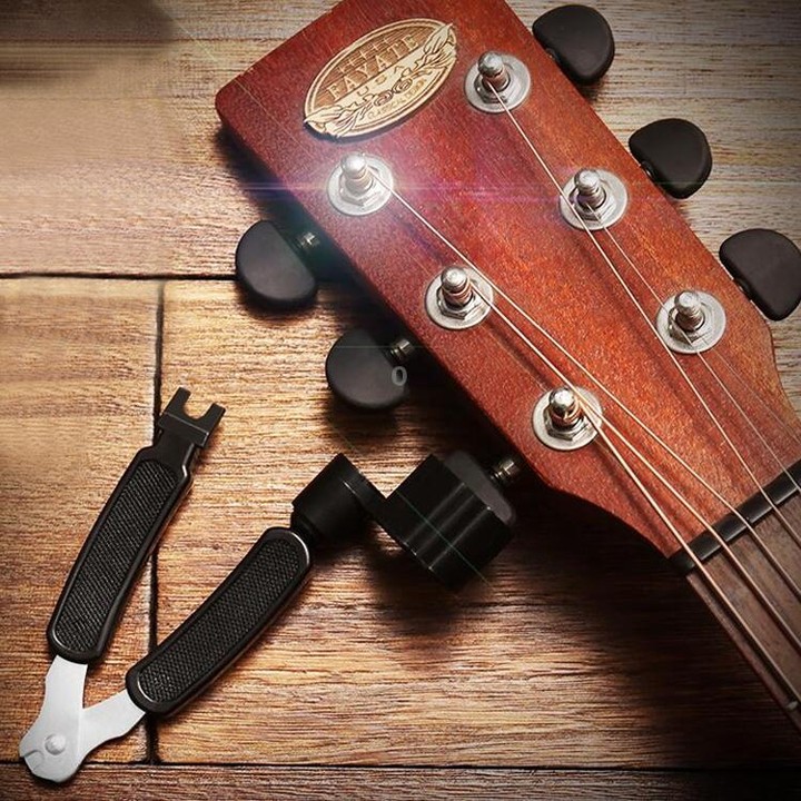 Guitar String Changing Tool Set String Trimmer Winding String Winding Three-in-one Clamp Guitar Accessories(Yellow Wihout Paper