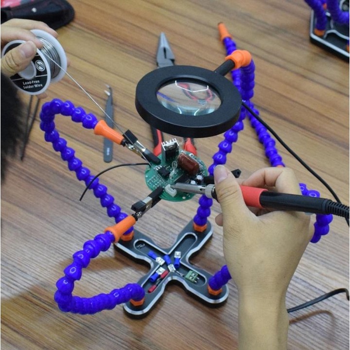 Aluminum Alloy 4-Claw Aircraft Model Universal Arm With Light & Welding Station(N-CSBKM-BL9 Blue)