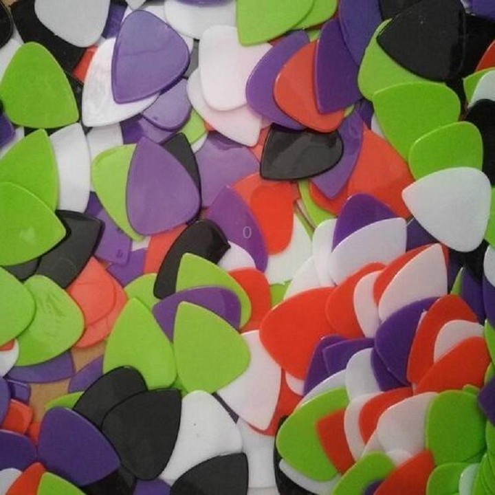 100 PCS Guitar Universal ABS Celluloid Pick Shrapnel Color Random Delivery(ABS 0.46mm)
