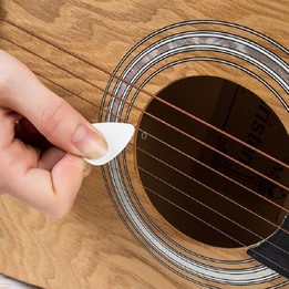 100 PCS Guitar Universal ABS Celluloid Pick Shrapnel Color Random Delivery(Celluloid 0.96mm)