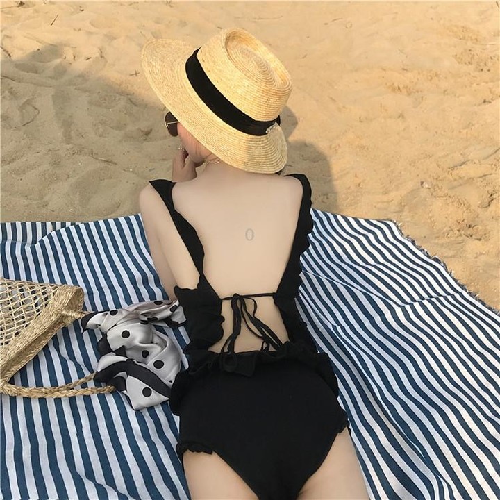 Summer Ruffled Suspenders One-piece Sexy Backless Swimsuit, Size: M(Black)